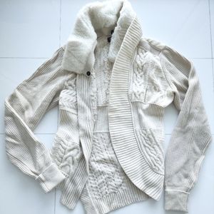 Burberry London Mixed Cream colored cable knit cardigan.Sz M Made in Italy